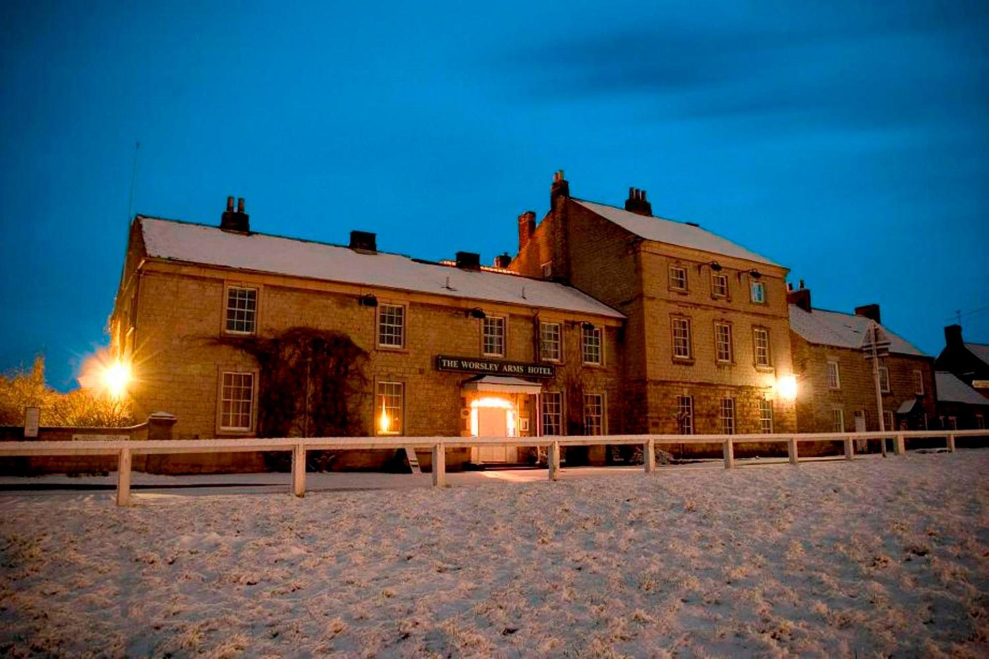 Worsley Arms Hotel Hovingham Екстериор снимка