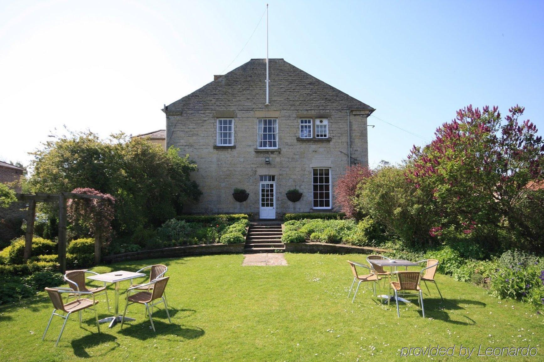 Worsley Arms Hotel Hovingham Екстериор снимка