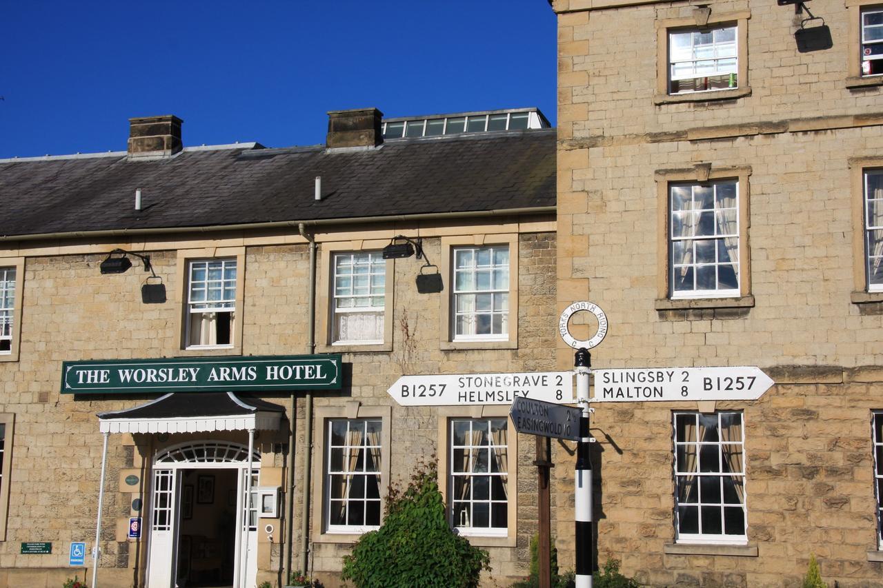 Worsley Arms Hotel Hovingham Екстериор снимка
