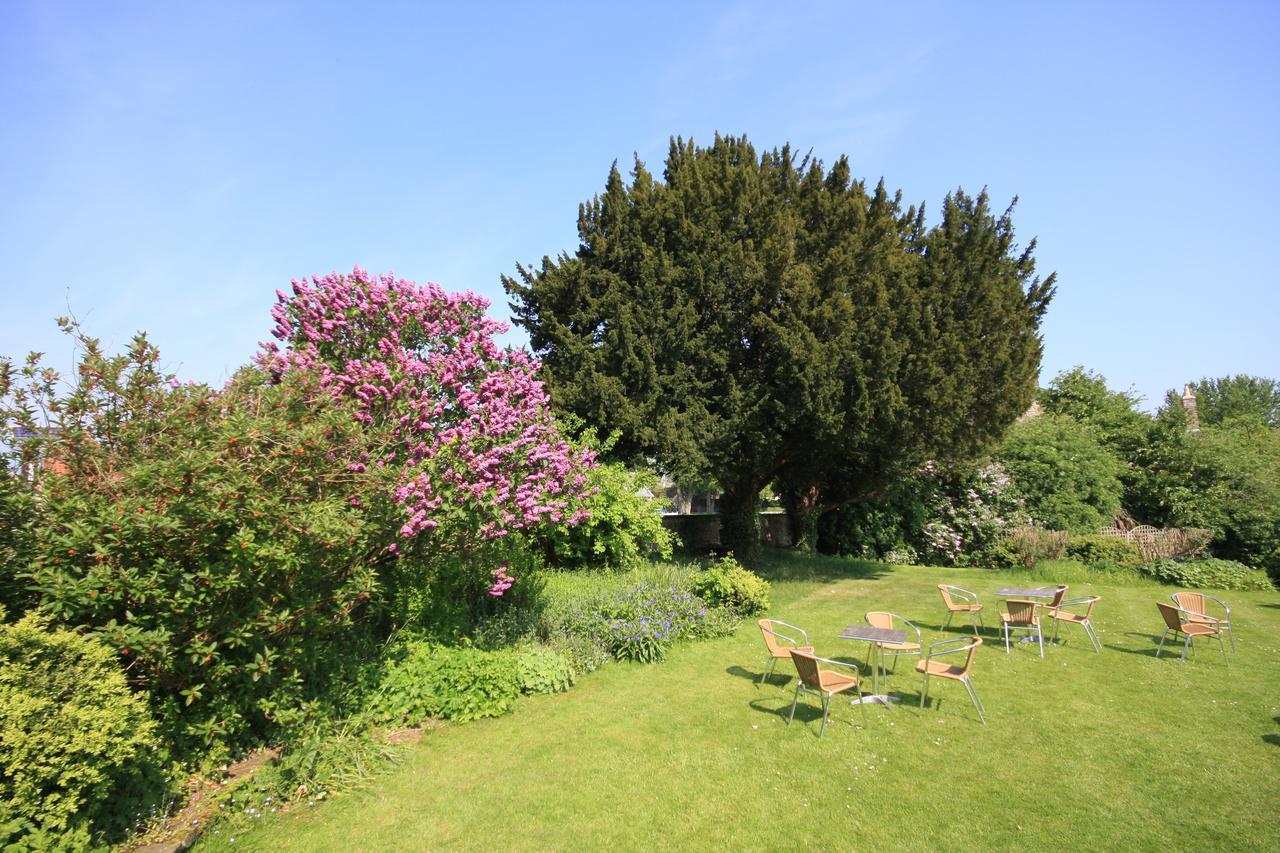 Worsley Arms Hotel Hovingham Екстериор снимка
