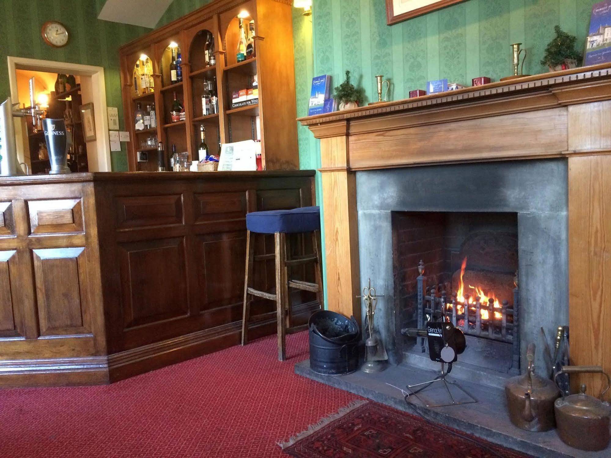 Worsley Arms Hotel Hovingham Екстериор снимка